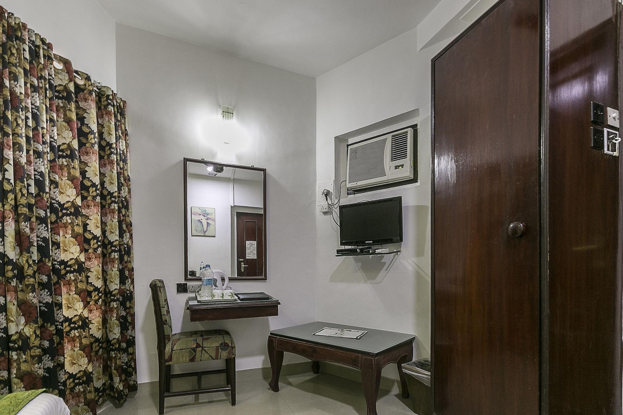 Hotel Treebo Trend New Castle Mumbai Exterior foto