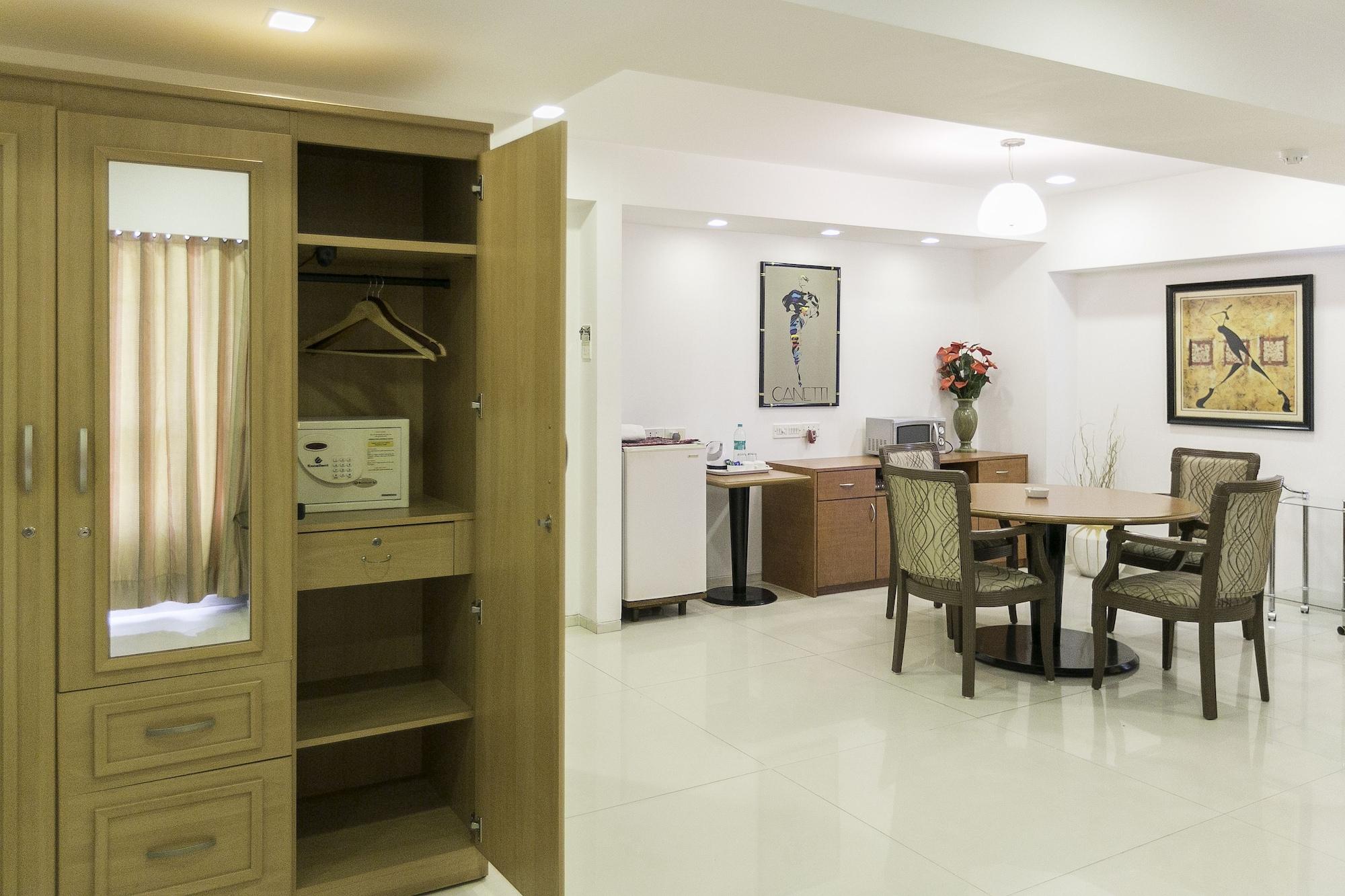Hotel Treebo Trend New Castle Mumbai Exterior foto